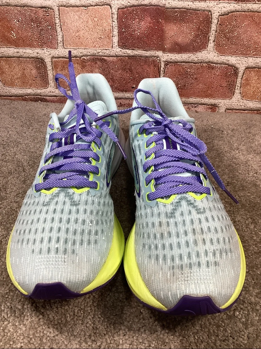 N/A brooks hyperion